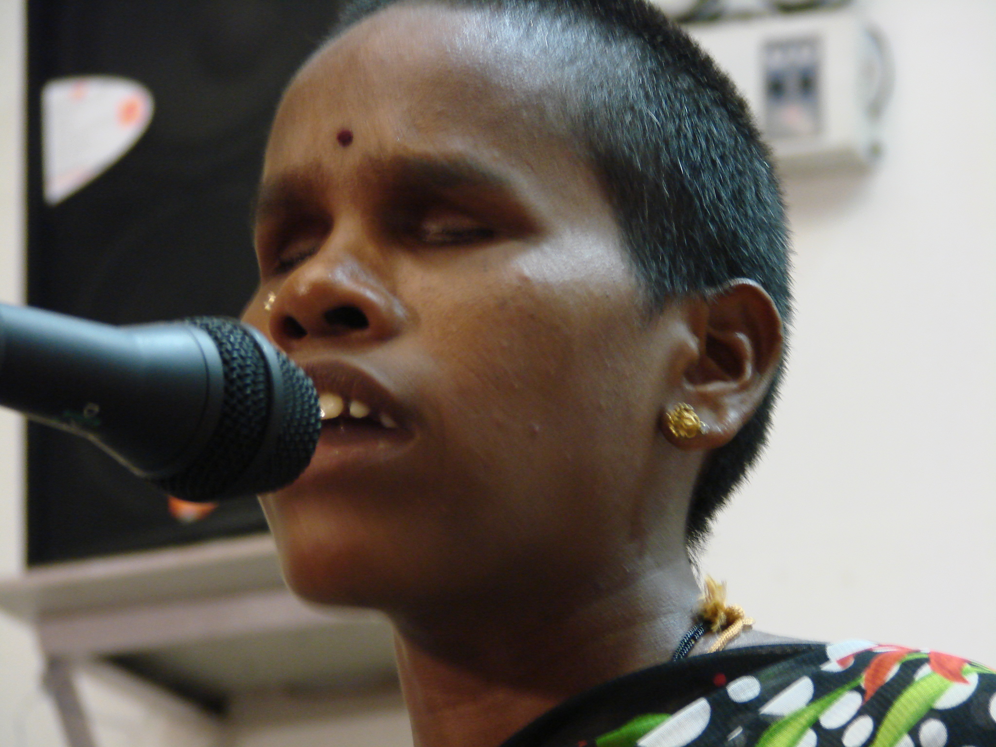 Speaker presenting testimony